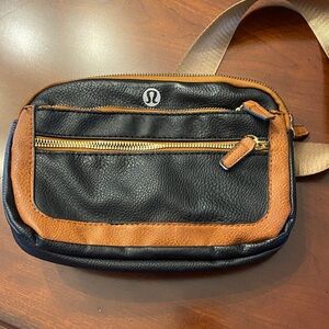 lululemon athletica Black and Tan Men's Belt Bag